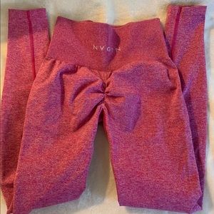 NVGTN scrunch pink leggings